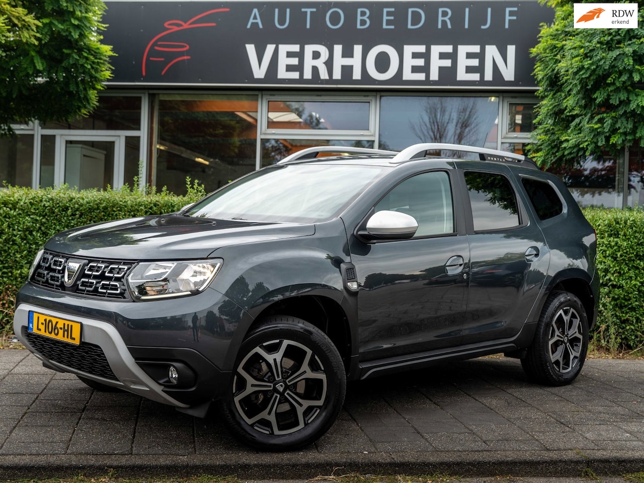 Dacia Duster - 1.3 TCE - PRESTIGE - CRUISE / CLIMATE CONTR - PARKEER SENSOREN - TREKHAAK ! - AutoWereld.nl