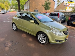 Opel Corsa - Tweede eigenaar / Airco / 157.000 NAP / Leuke auto