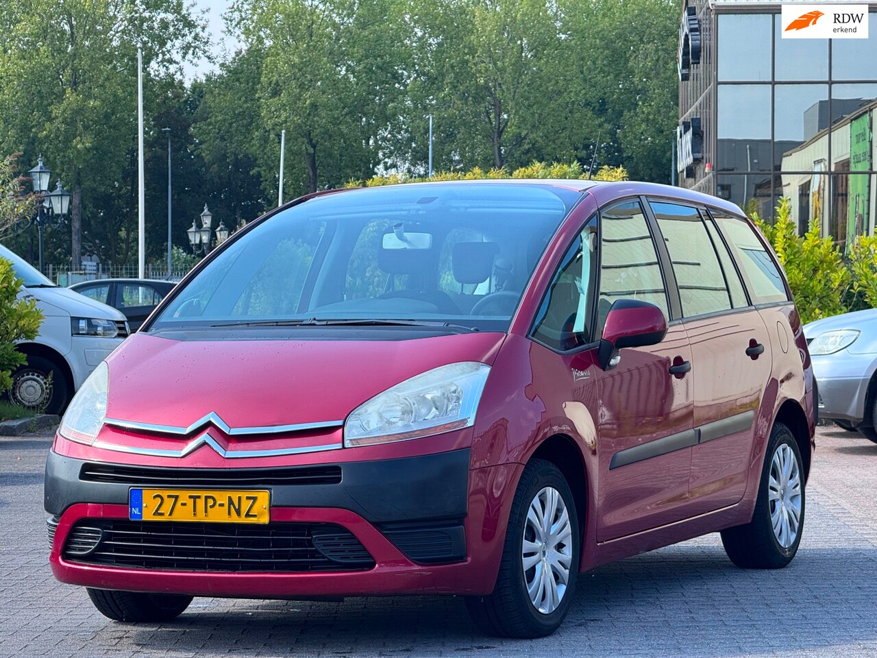 Citroën Grand C4 Picasso - 1.8-16V Prestige 7 Persoons | APK 11-03-2027 | Climate control | Elektrische spiegels | Cr - AutoWereld.nl