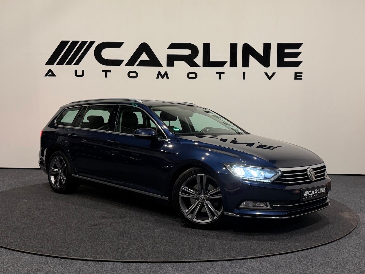 Volkswagen Passat Variant - 1.6 TDI Highline ACC ASSIST STOELVER. STUURVER. NAVI LED TREKHAAK CAMERA NAP GARANTIE APK - AutoWereld.nl