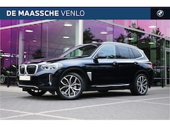 BMW iX3 - High Executive / Sportstoelen / Comfort Access / Head-Up / Harman Kardon / Adaptieve LED /