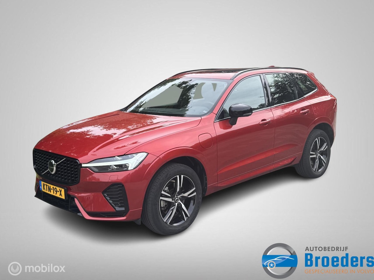 Volvo XC60 - 2.0 T6 Plug-in hybrid AWD Plus Dark 2.0 T6 Plug-in hybrid AWD Plus Dark - AutoWereld.nl