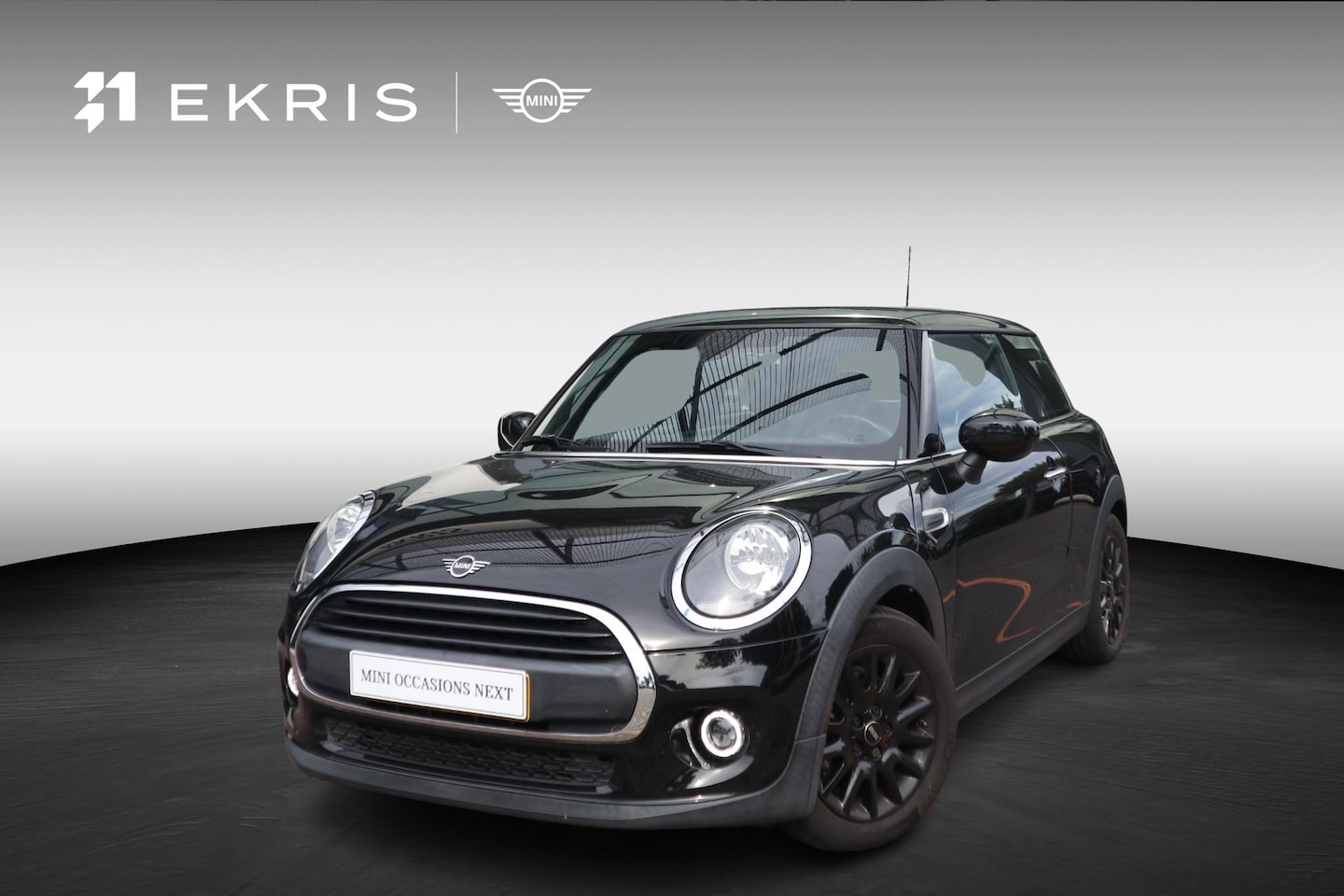 MINI 3-Deurs - One | Park Distance Control (PDC), achter | Stoelverwarming | Navigatie - AutoWereld.nl