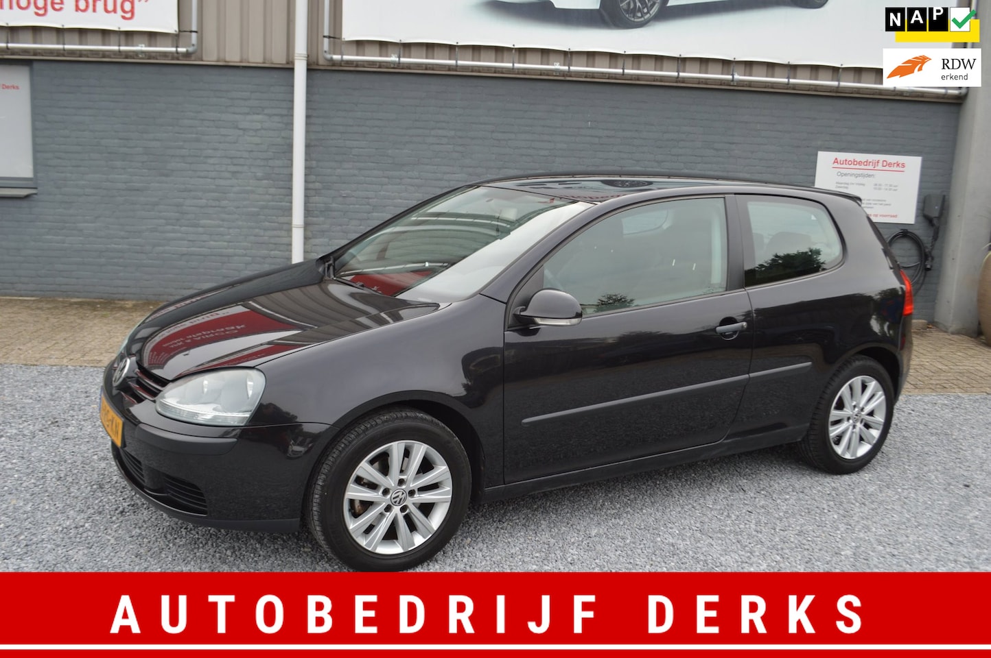 Volkswagen Golf - 1.4 Trendline Airco| Stuurbekrachtiging | Carplay | Jaar APK - AutoWereld.nl