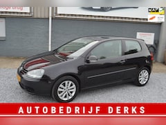 Volkswagen Golf - 1.4 Trendline Airco| Stuurbekrachtiging | Carplay | Jaar APK