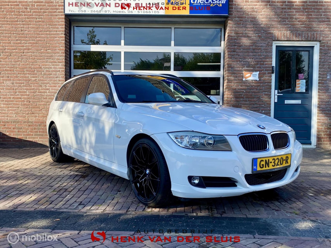 BMW 3-serie Touring - 318i Business Line 318i Business Line - AutoWereld.nl