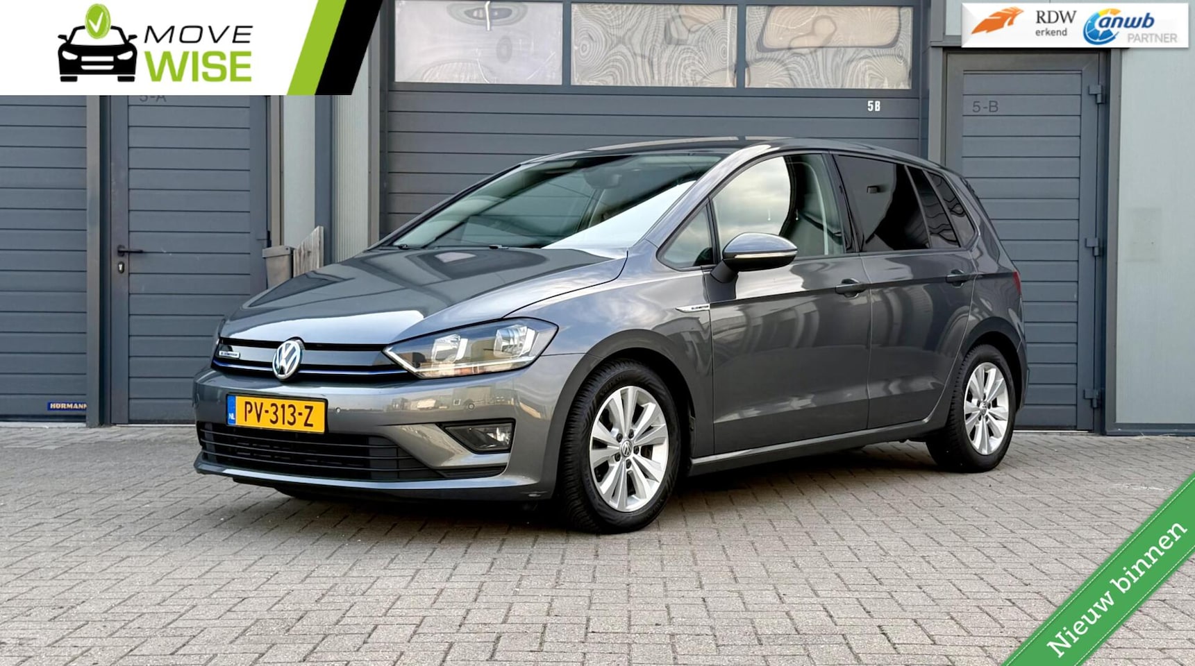 Volkswagen Golf Sportsvan - 1.0 TSI 116pk Comfortline | AUTOMAAT | Trekhaak | PDC | Cruise | Hoge Zit | - AutoWereld.nl