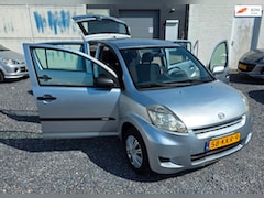 Daihatsu Sirion 2 - 1.0-12V Trend 5 deurs Airco