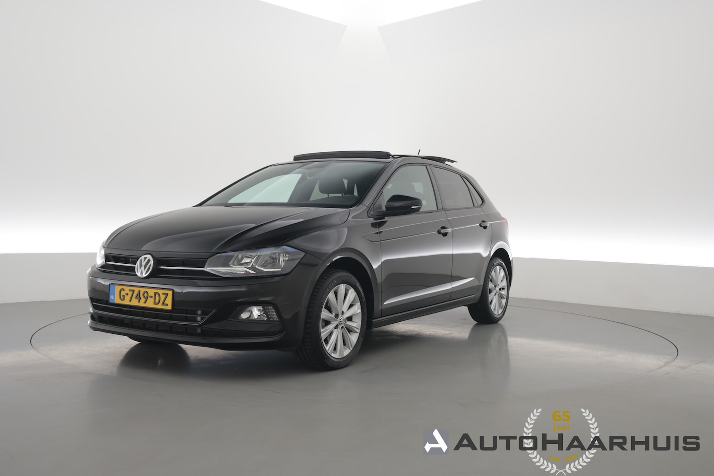 Volkswagen Polo - 1.0 TSI Highline DSG | Rijklaar!! | Pano | Camera + PDC | Navi | Stoelverw. | Bluetooth | - AutoWereld.nl
