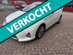 Toyota Auris - 1.8 Hybrid Lease Pro NAVI/CAMERA/DEALER ONDERHOUD