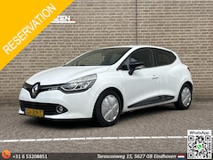 Renault Clio - 1.5 dCi ECO Night&Day | € 2.850, - NETTO | Cruise | Airco | Trekhaak |