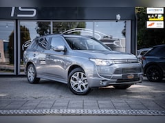 Mitsubishi Outlander Sport - 2.0 PHEV Instyle|Trekhaak|Leder|Schuif/Kantel|pakket|18''