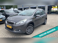 Peugeot 2008 - 1.2i Active 110pk 124.000km. Clima Cruise Trekhaak 1270kg