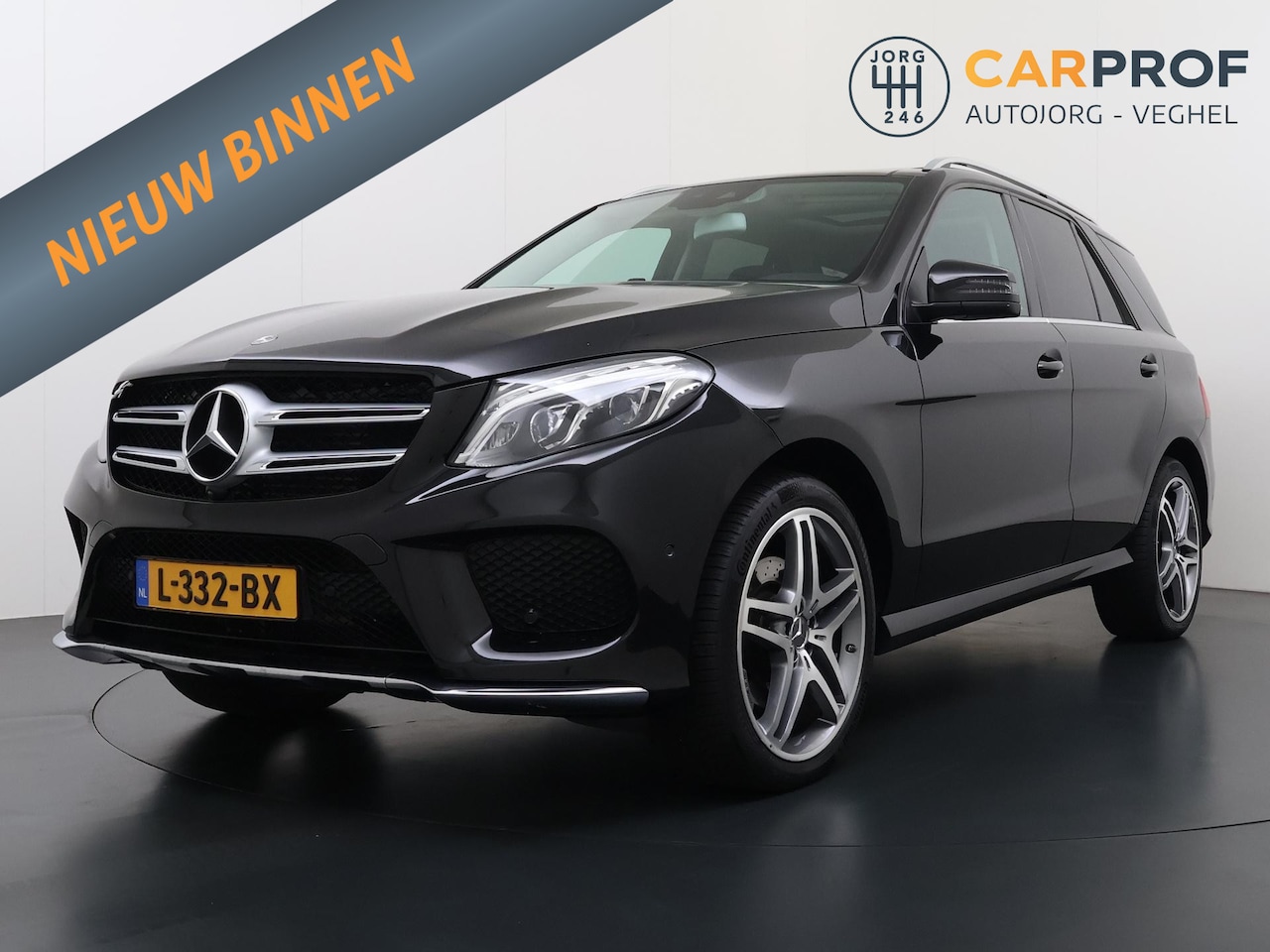 Mercedes-Benz GLE-Klasse - 350 d 4MATIC AMG Styling Panoramadak Trekhaak Stoel verwarming + ventilatie - AutoWereld.nl