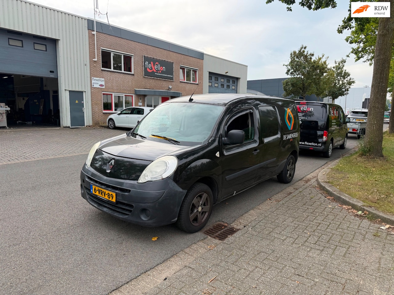 Renault Kangoo Express - 1.5 dCi 90 Express Maxi lees tekst - AutoWereld.nl