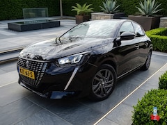 Peugeot 208 - 1.2 PureTech Allure Origineel 9.000 km