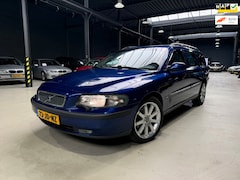 Volvo V70 - 2.4 T Ocean Race Aut.|Leder|Navi|Cruise