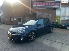 Volkswagen Golf - 2.0 GTD