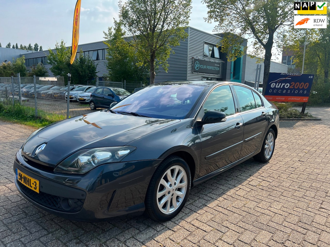 Renault Laguna - 2.0 16V Dynamique - AUTOMAAT - LEDER - NAP ! - AutoWereld.nl