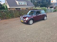 MINI 3-Deurs - 1.6 One Pepper