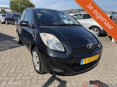 Toyota Yaris - 1.0 VVTi Acces, Airco, Trekhaak, 5drs, 1e eigenaar