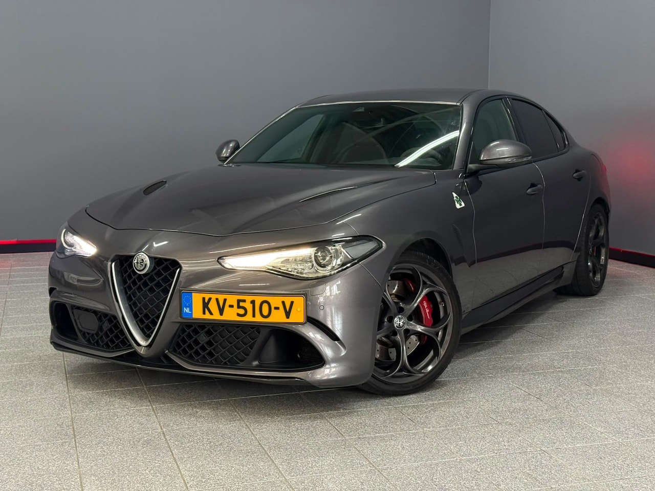 Alfa Romeo Giulia - 2.9 V6 Quadrifoglio Carbon - AutoWereld.nl