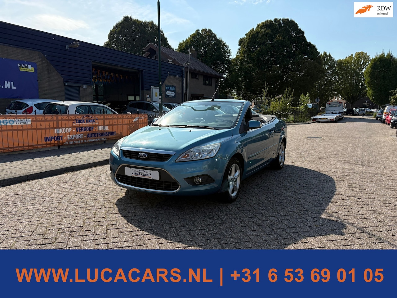 Ford Focus Coupé-Cabriolet - 2.0-16V Trend Aut 2X SLEUTEL + BOEKJES! - AutoWereld.nl