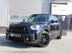 MINI Countryman - 1.5 Cooper S E ALL4 / Matrix / black optik/ 18'' / navi / Cruise/ bom voll