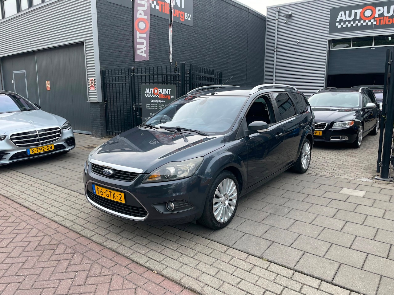 Ford Focus Wagon - 1.6 Titanium 3e Eig! Trekhaak Airco PDC NAP APK - AutoWereld.nl