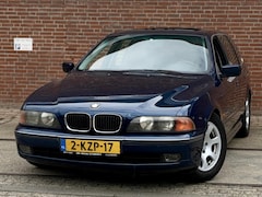 BMW 5-serie Touring - 523i Executive |Schuifdak |Clima |Automaat |Leder