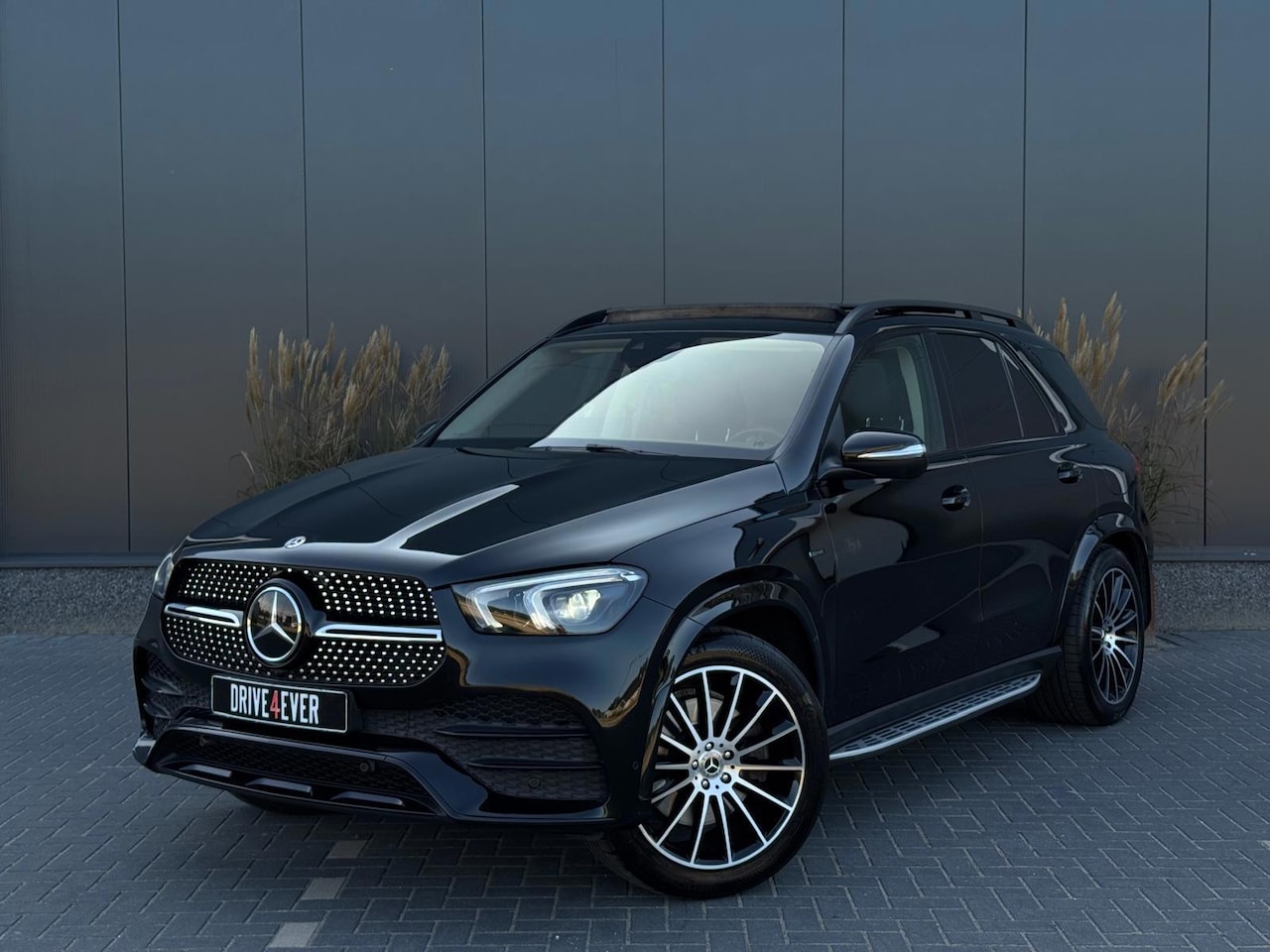 Mercedes-Benz GLE-Klasse - 350 e 4MATIC Premium Plus | AMG | PANO | 360 | HUD - AutoWereld.nl