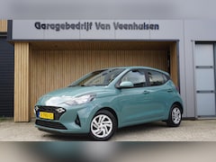 Hyundai i10 - 1.0 67pk Comfort 5Drs Virtual-Cockpit Cruisecontrol Navi A-Camera LED 39072km *NL auto* Ma