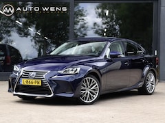 Lexus IS - 300h Hybrid Luxury Line | Mark Levinson | Stoelkoeling/Verwarming | Dealeronderhouden