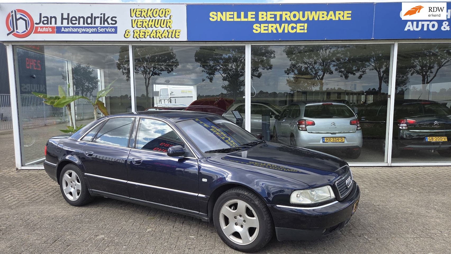 Audi A8 - 3.7 5V quattro youngtimer - AutoWereld.nl