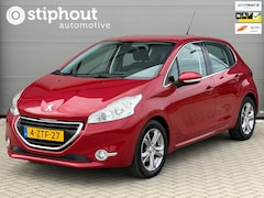 Peugeot 208 - 1.2 PureTech Allure | Dealer ond. | Distr. verv. | Trekhaak | Navigatie