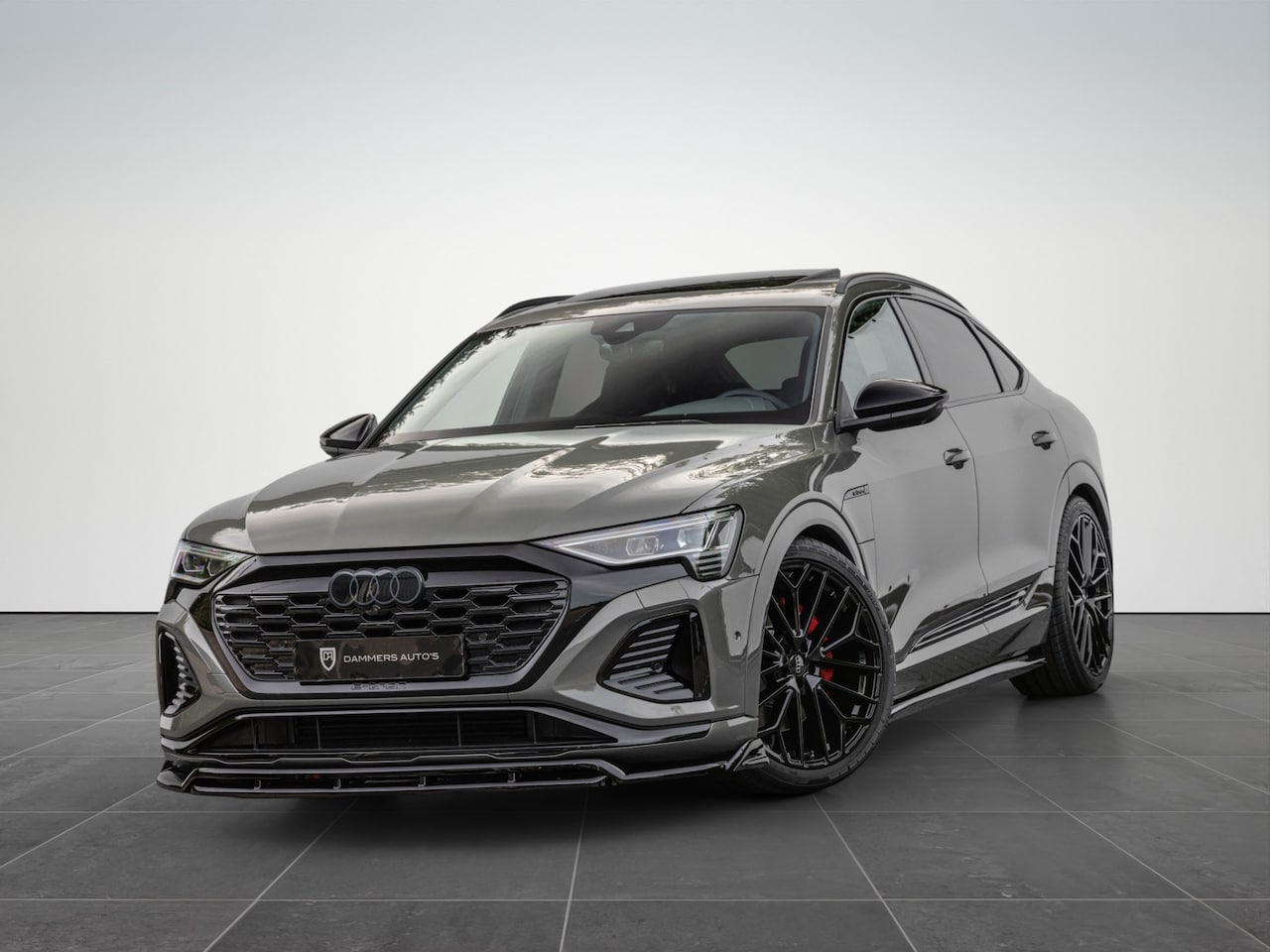 Audi Q8 Sportback e-tron - 55 Quattro 408pk 115 kWh Pano S-stoelen B&O Trekhaak ACC - AutoWereld.nl