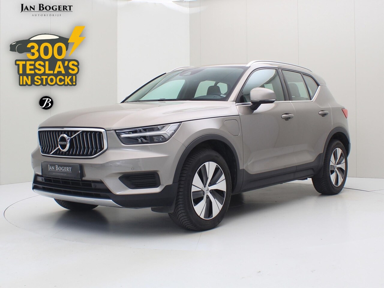 Volvo XC40 - T4 Twin Engine 211pk Geartronic Inscription Expression [ LEDER+TREKHAAK+CAMERA+WINTER PAKK - AutoWereld.nl