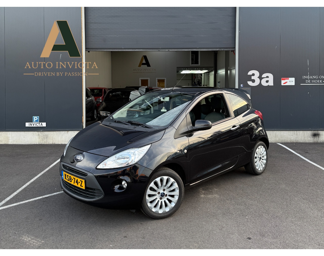 Ford Ka - 1.2 Titanium - Full option - lage kmstand - AutoWereld.nl