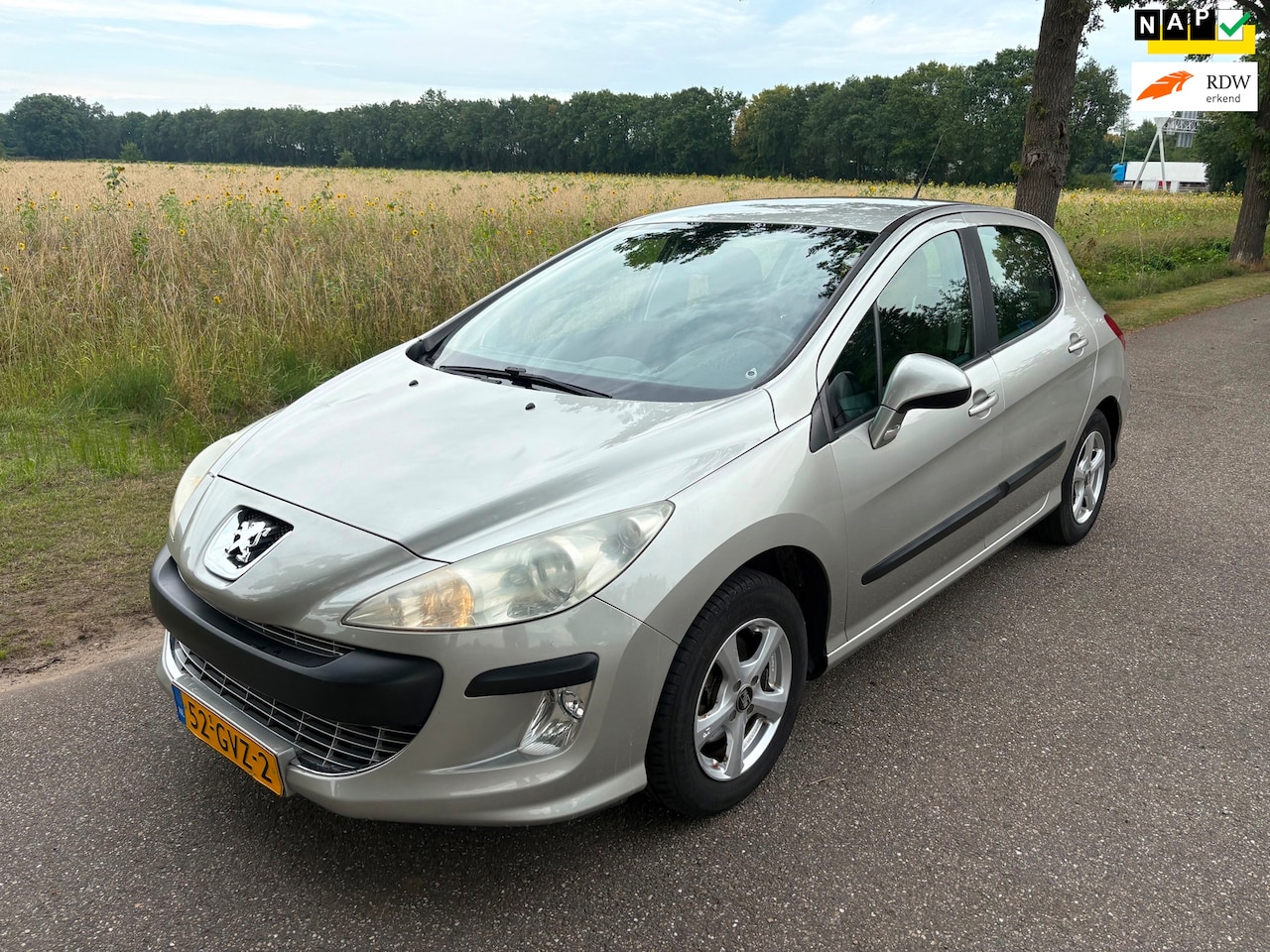 Peugeot 308 - 1.6 VTi XS Nieuwe APK/Trekhaak/Cruise/Lm/Rijdt perfect - AutoWereld.nl