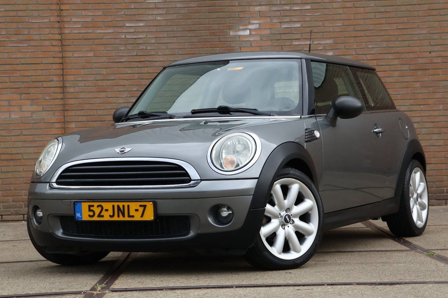 MINI 3-Deurs - 1.4 One Earl Grey |Airco|PDC - AutoWereld.nl
