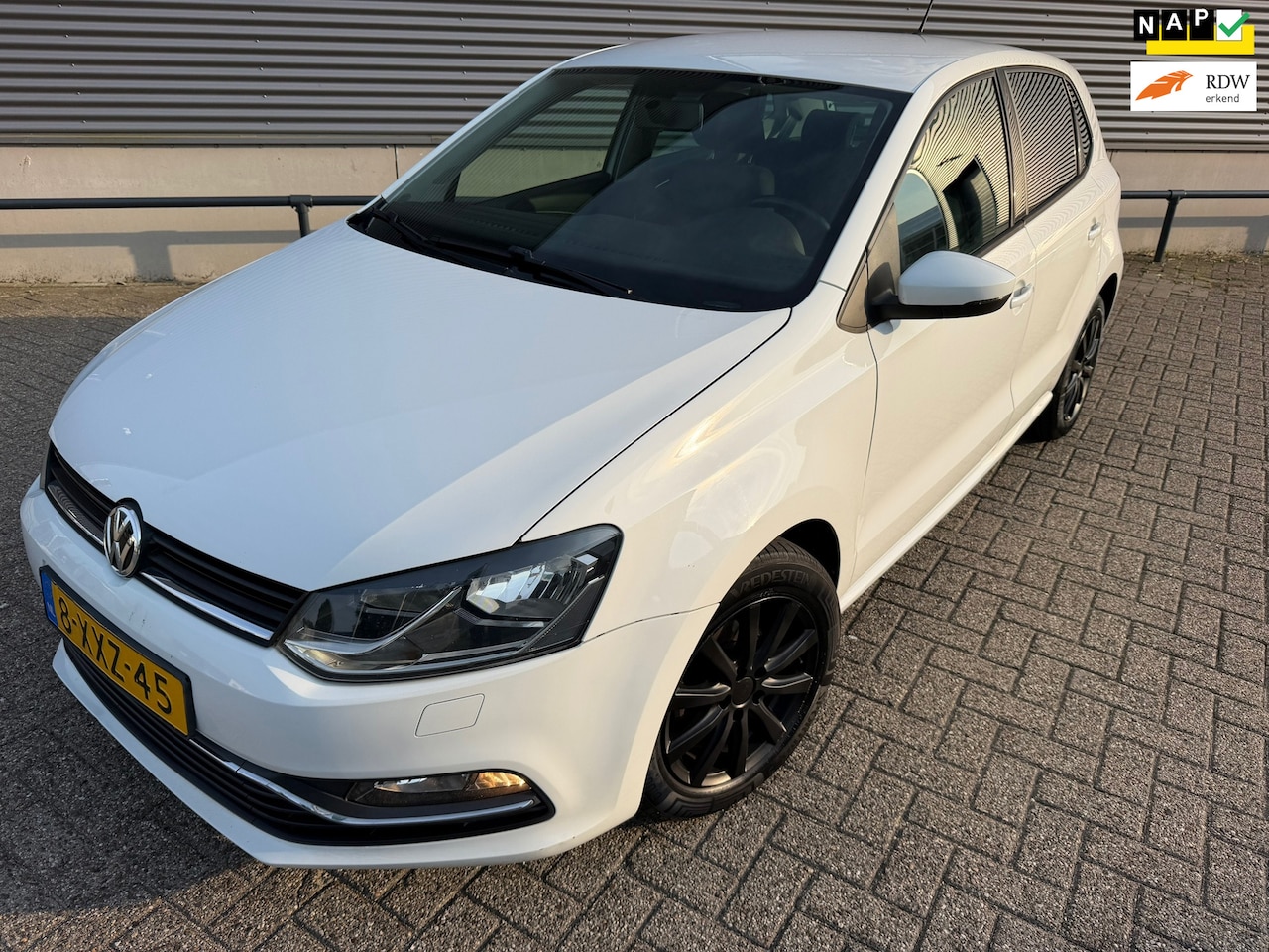Volkswagen Polo - 1.2 TSI Comfortline 1.2 TSI Comfortline - AutoWereld.nl