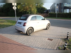 Fiat 500 - Cabrio La Prima 42 kWh Clima-Leder-JBL-Camera-Stoelverwarming