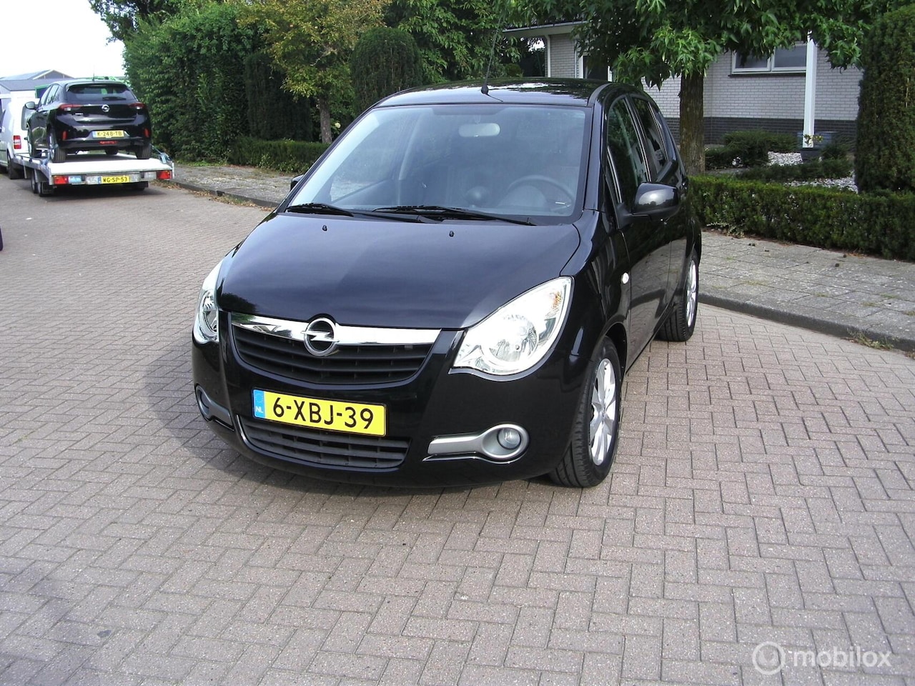 Opel Agila - 1.2 Blitz bj 2014 30026 km nap boekjes kompleet - AutoWereld.nl