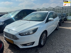 Ford Focus Wagon - | 2015 | 1.0 Titanium Edition | APK | Export en Handel
