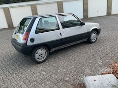 Renault 5 - 1.4 Cosmopolitan Automaat