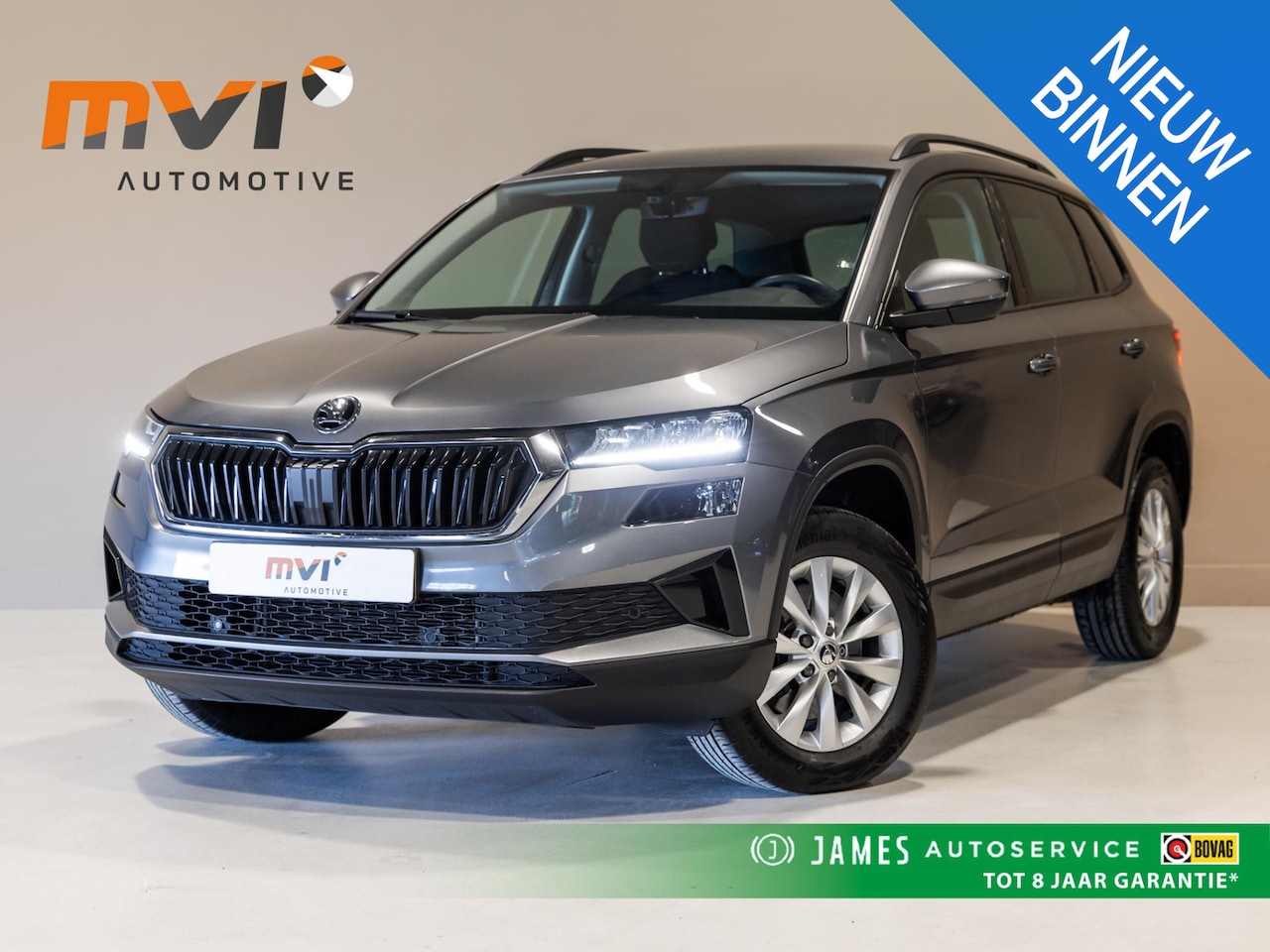 Skoda Karoq - 1.5 TSI ACT Business Edition / 150pk / Achteruitrij camera / Adaptieve cruise control / Au - AutoWereld.nl