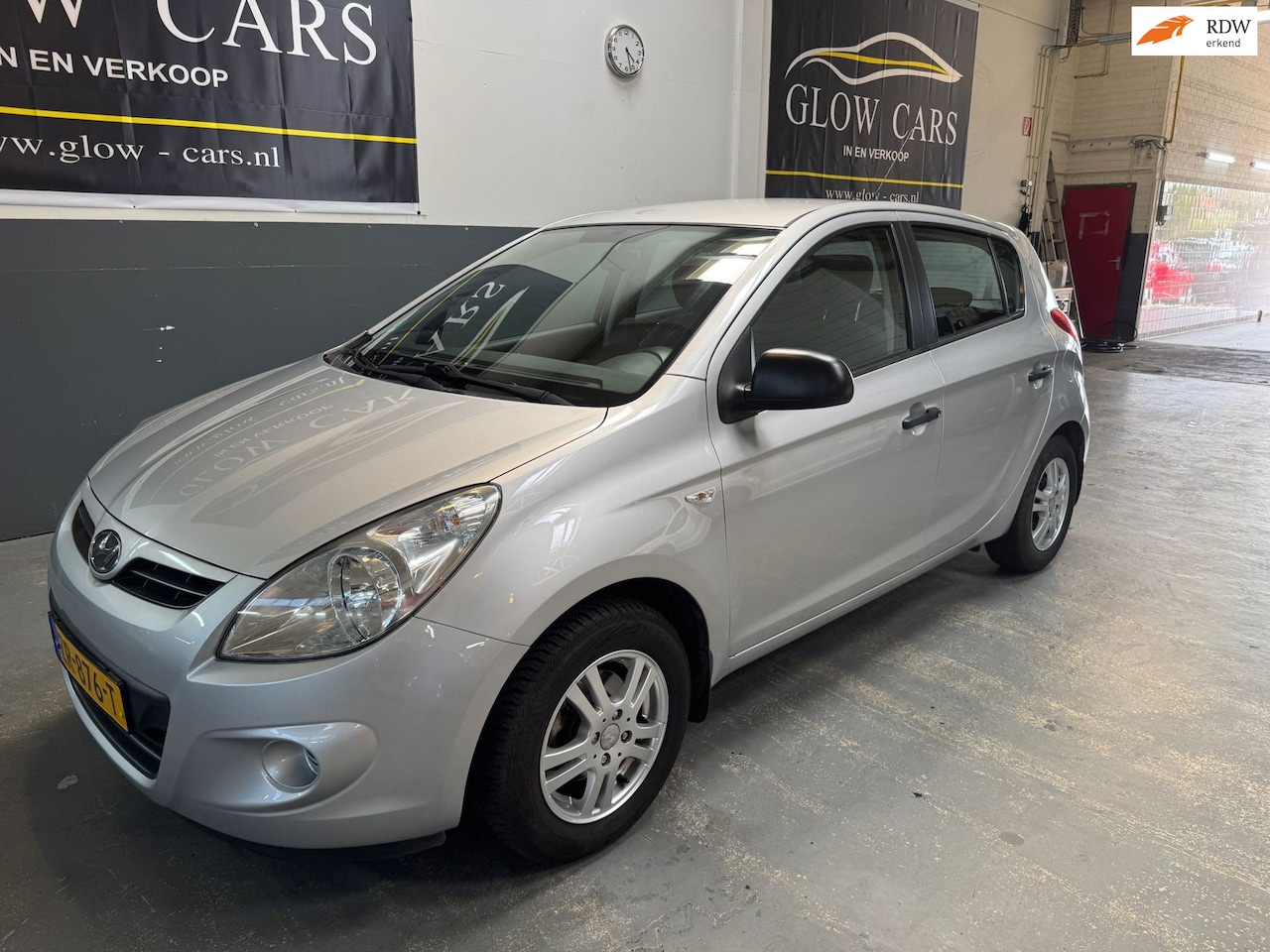 Hyundai i20 - 1.2i Business Edition |AIRCO|RADIO|EL.RAMEN|APK - AutoWereld.nl