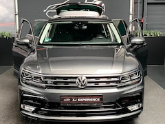 Volkswagen Tiguan - 2.0 TSI 4Motion Highline R-LINE 180 PK NAVI TREKH LED