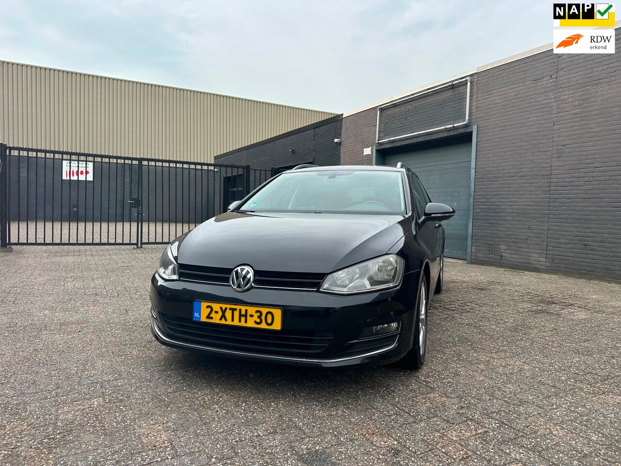 Volkswagen Golf Variant - 1.2 TSI Business Edition Camera Clima Cruise Navi Leer PDC Trekhaak APK NAP. - AutoWereld.nl