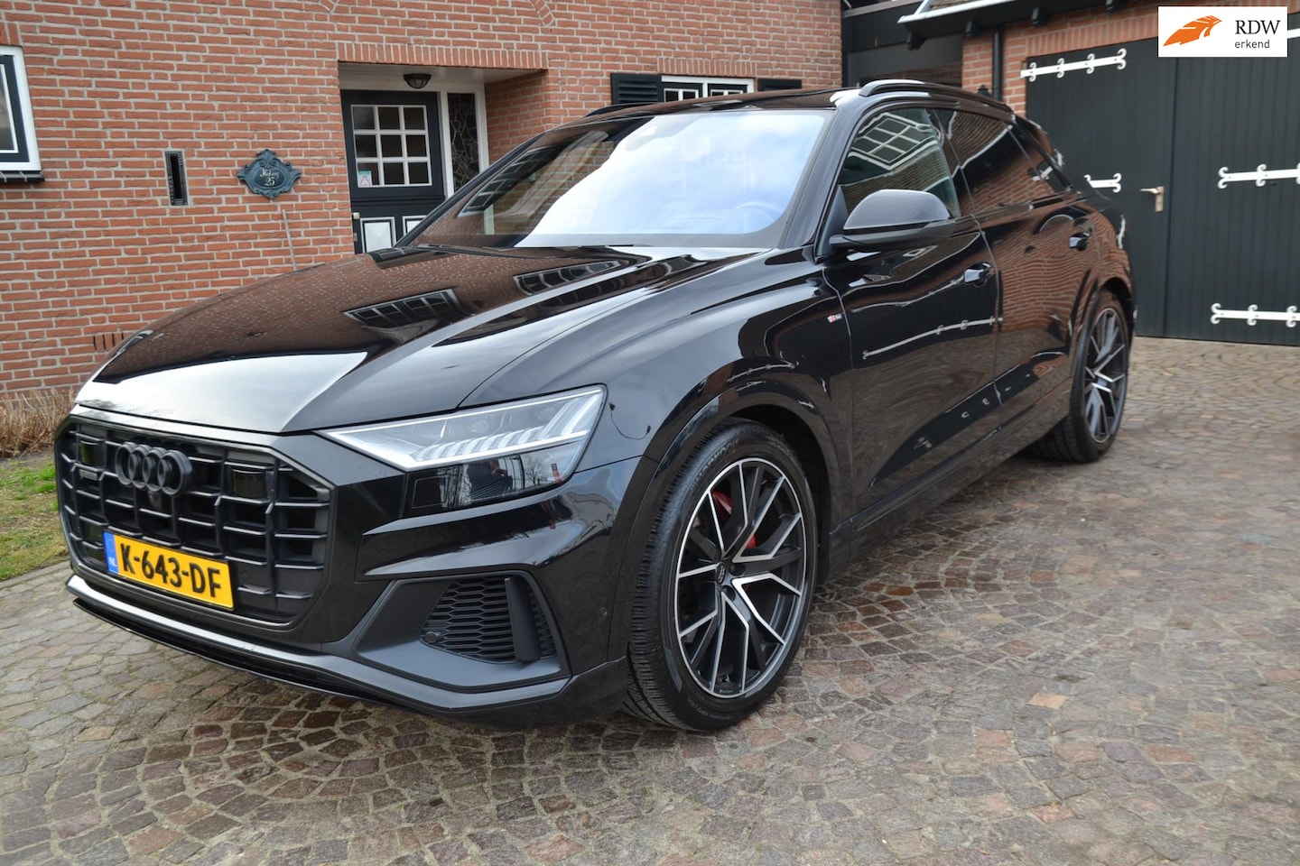 Audi Q8 - Audi Q8 50 TDI quattro Pro Line S RS-Stoelen Panoramadak Leer Navigatie+360'Camara's Stoel - AutoWereld.nl